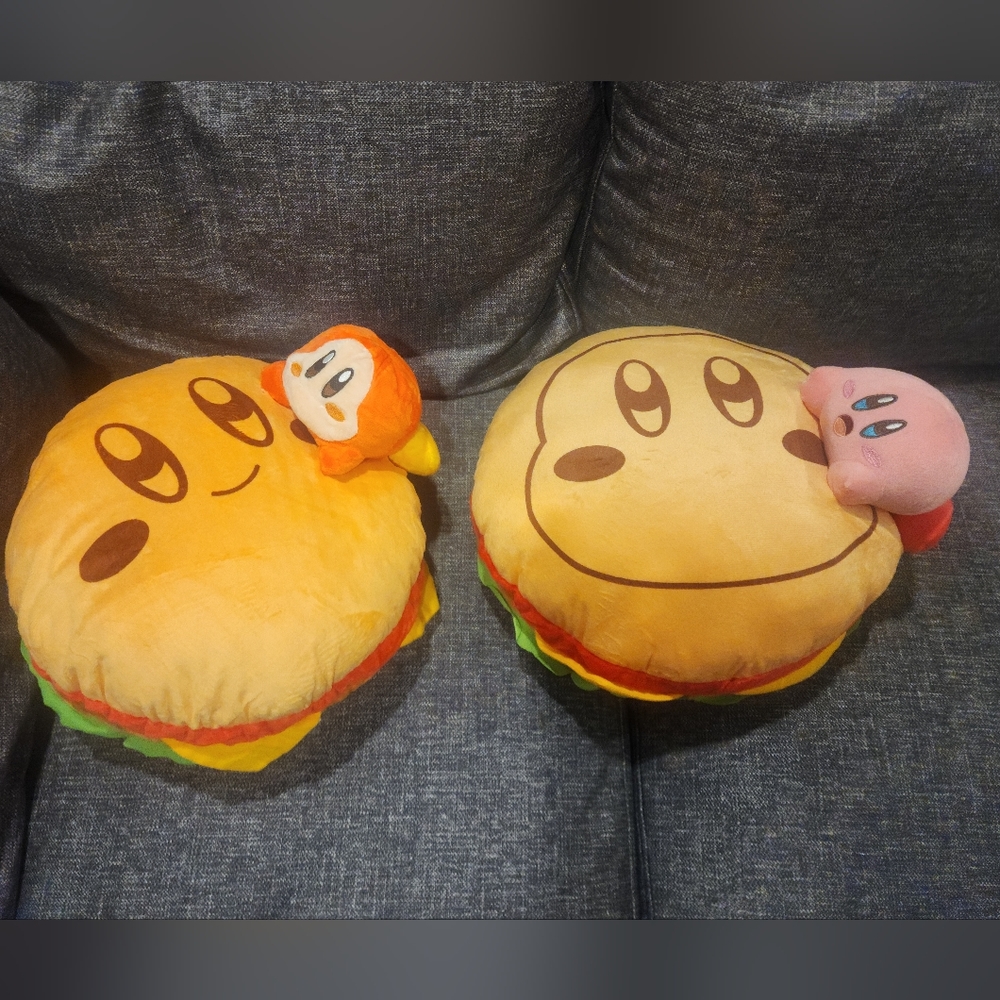 Adorable Kirby on big Waddle Dee hamburger and Waddle Dee in kirby burger plush
